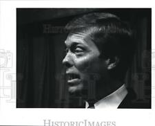 1989 Press Photo Rep. Richard A. Gephardt speaking at the city club - cva13848 picture