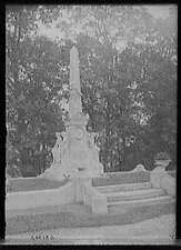 Photo:[Monument of Col. James Fisk, Jr.] picture