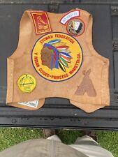 YMCA Indian Guides Vest ETOWAH Patches Camp Scout Boys 1980s Suede Vtg Patchwork picture