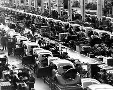 1954 VOLKSWAGEN Beatle ASSEMBLY Line Classic Car FACTORY Poster Photo 11x17 picture