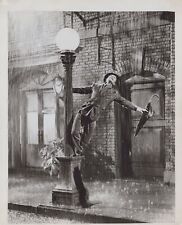 Gene Kelly in Singin' in the Rain (1952) 🎬⭐ Original Vintage Movie Photo K 312 picture