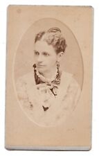 ANTIQUE CDV C. 1880s L.W. COOK GORGEOUS YOUNG LADY IN DRESS BOSTON MASSACHUSETTS picture