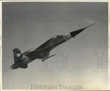1959 Press Photo Northrop's N-156F Freedom Fighter during test flight over CA picture