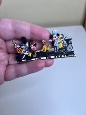 2002 Disney DLR Walt’s Miniature Train Fab5 Mickey,Pluto,Minnie,Donald,Goofy Pin picture