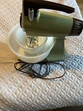 Vintage Sunbeam Mixmaster Stand Mixer 1-7A 12 Speed with 2 Bowls - Avocado Green picture
