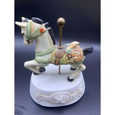Vintage Melodies Music Box Carousel Horse plays CAROUSEL WATLZ Roses Lion picture
