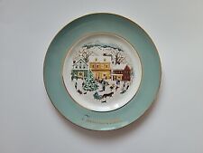 Vintage 1980 Christmas Avon Plate Collectible Holiday picture