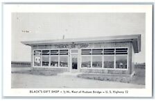 Hudson Wisconsin WI Postcard Black's Gift Shop Exterior Roadside c1960s Vintage picture