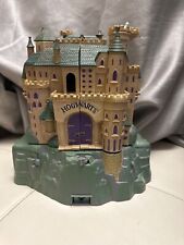 VTG 2001 Harry Potter Hogwarts School of Witchcraft and Wizardry Play Set/Decor picture