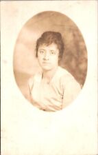 RPPC Postcard Oval Vignette Portrait of Woman in White Dress c.1904-1918   20270 picture
