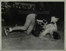 1934 Press Photo Blind boy Smith wins wrestling vs Bobdizo of Overbrook picture