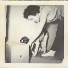 Photo Pretty Young Woman With Dog Puppy Vernacular Snapshot 1950s 60s picture