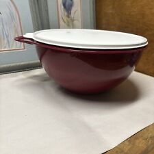 Tupperware Thatsa Bowl Red  #7438-B-1 19 Cup & 7439-B2 Lid picture