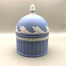 Rare Wedgwood blue jasperware dome lidded dresser vanity jewelry jar box 5.25