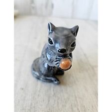 Vintage ceramic squirrel nut wildlife statue figurine unique gray picture