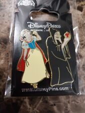 Disney 2 pin set Snow White and the Old Hag Evil Queen Cast Exclusive picture