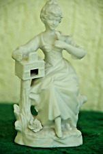 Vintage Beautiful Girls Statuette Size 15cm (5,9in) picture