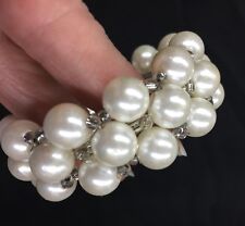 NEW 4 Chelsea Collection Elegant Faux Pearl Beaded Classy Napkin Rings India picture