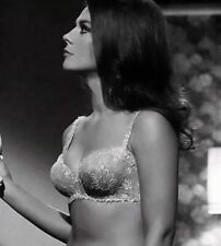 NATALIE WOOD - IN A BRA - NICE PROFILE  picture