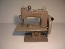 Vintage 1950s Singer Beige Sewhandy 20 Child Sewing Machine  picture
