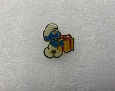 Smurf Brooch Pin , carrying a gift picture