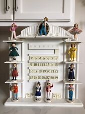 2002 Danbury Mint Shirley Temple Perpetual Calendar Wood Rack 11 Dolls Figurines picture