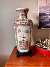 Large Stunning Chinese Famille Rose porcelain vase picture