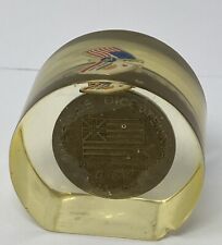 VINTAGE BSA BOY SCOUTS OF AMERICA Lucite Paperweight Bicentennial Coin GIFT CA picture