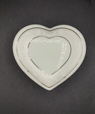 Wedgwood ICING Bone China Silver Trimmed Heart Shaped Jewelry Trinket Box picture