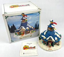 Christmas Santa's Town at the North Pole Reindeer Barn Building Village 1995 VTG picture