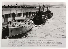 1969 Victoria British Columbia Russian Soviet Trawlers Boats Vintage Press Photo picture