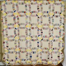 WONDERFUL Vintage 30's Double Wedding Ring Antique Quilt, Sunny Yellow Accents picture