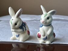 Lenox poppies on blue set of 2 rabbit bunny salt & pepper shakers MAX2022 picture
