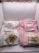 Vtg Family Traditions 3 PC BATH TOWEL SET pink/white Seashells Welcome picture