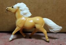 Breyer Stablemates 5904 Palomino Shetland Pony from Single Horse Assortment picture
