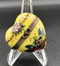 Rochard Limoges France “Hummingbird” Heart Peint Main Porcelain Trinket Ring Box picture