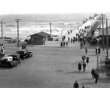 HUNTINGTON BEACH PIER, CIRCA 1925 - 8X10 PHOTO (SP181) picture