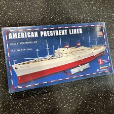 Navire American President Line 1/350 Modele Statique - 44.5 cm / 77224  LINDBERG picture