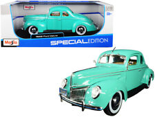 1939 Ford Deluxe Light Green 1/18 Diecast Model Car by Maisto picture