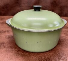 Vintage Club 4 Quart Heavy Aluminum Avocado Green Cooking Pot With Lid picture