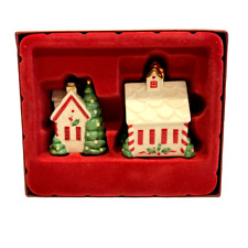 Lenox Holiday Gingerbread Houses Salt and Pepper Shaker Set Christmas Decor Box picture