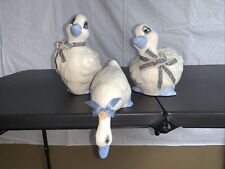 White Duck Family Trio Decorative Ceramic Figurines Vintage picture