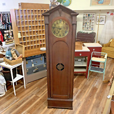 Colonial Manufacturing Working Grandfather Clock picture