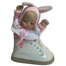 Stephan Keepsake Musical Baby in Baby Shoe Plays Hush Little Baby 6 1/2