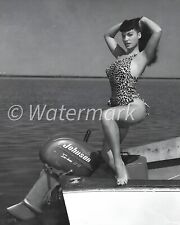 VINTAGE PIN UP Model BETTIE PAGE  - 1950s Actress  - 8X10 PUBLICITY PHOTO picture