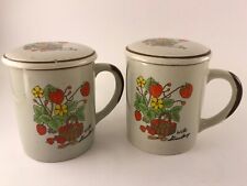 (2) vtg wild strawberry Coffee/Tea Mugs w/lids speckled stoneware Ceramic Cups picture