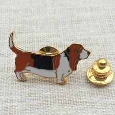 Pin's Folies ❤️French Vintage Enamel Animal Tablo Basset Hound Dog Chien Pin picture