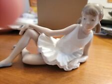 NAO by Lladro Young Reclining Ballerina Figurine #0150 Retired Rare picture