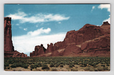 Postcard UT Park Avenue Rock Stone Scenic View Arches National Monument Utah picture