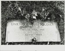 1991 Press Photo Civil War Unknown Soldier's Grave at MA National Cemetery, MA picture